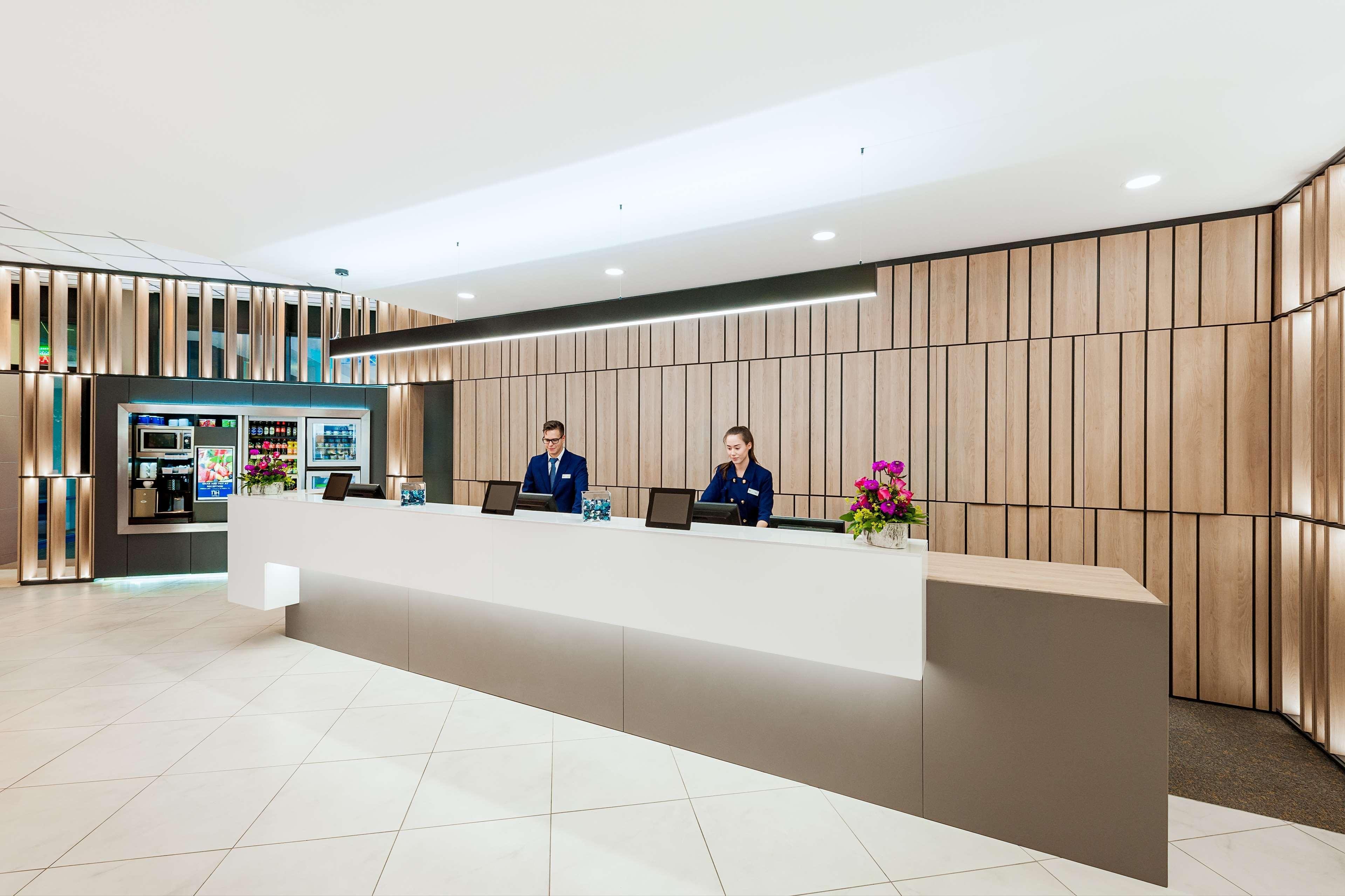 Nh Apartahotel